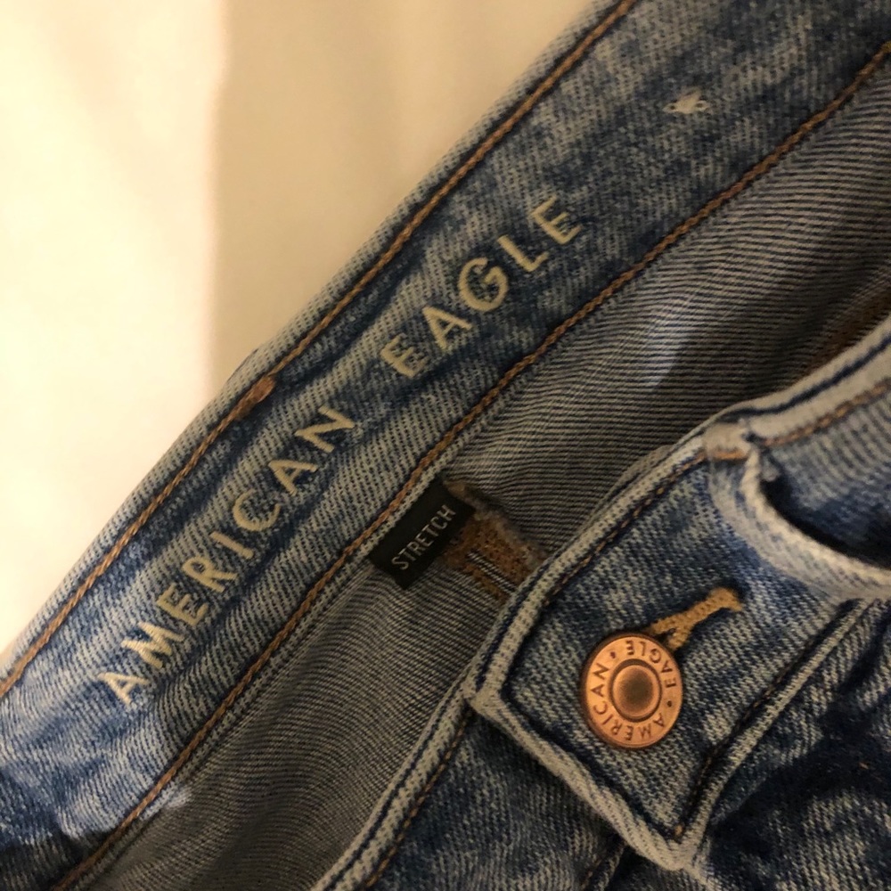 American Eagle Distressed Boyfriend Jeans